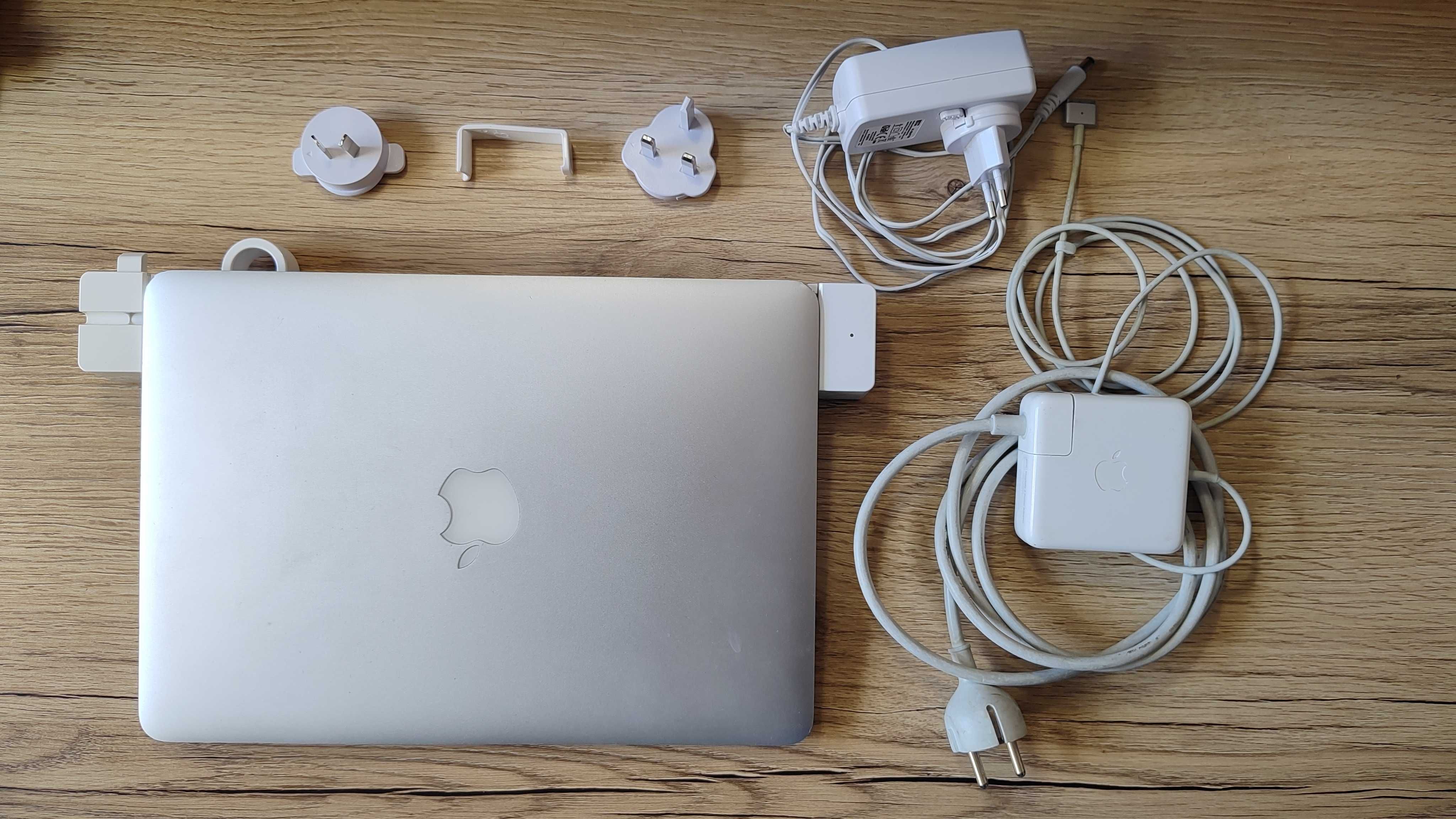 MacBook Pro 13" Retina (Early 2015) – 16GB RAM + stacja dokująca