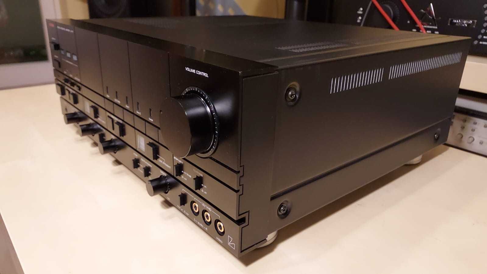 Luxman LV-117, stan idealny, po przeglądzie, karton, instrukcja