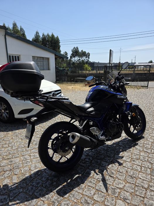 Yamaha MT03 com extras