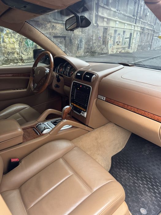 Porsche Cayenne 4.8 Turbo S