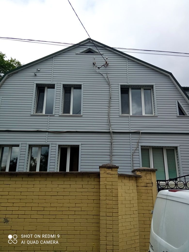 Продам будинок на Попова