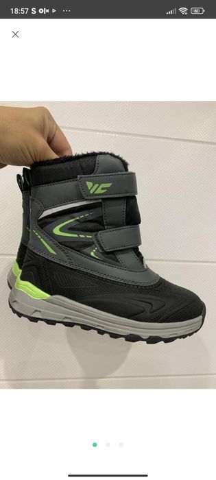 Сапоги-ботинки Немецкой фирмы Peperts отличного качества WATERPROOF.