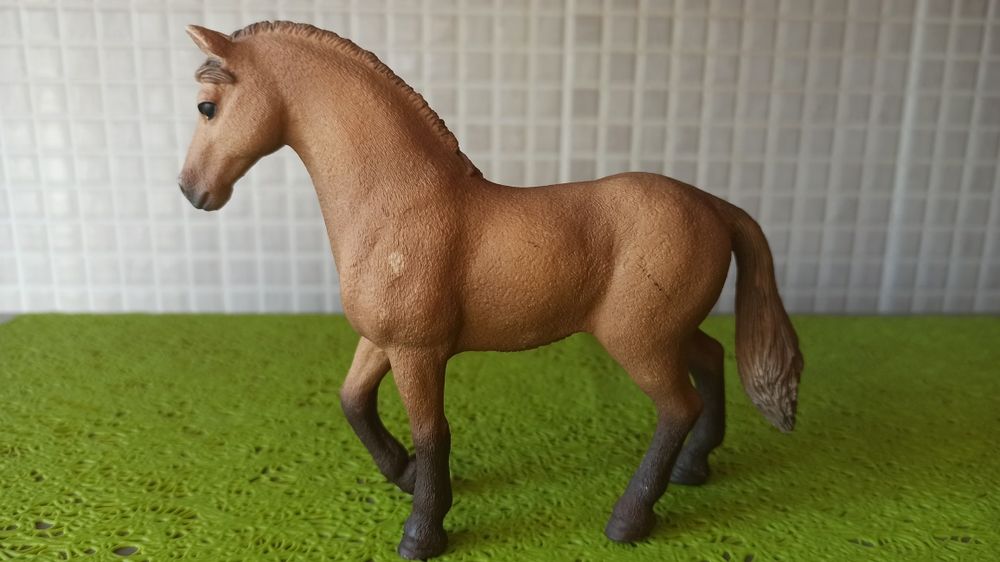 Шляйх коні, Schleich фігурки коней