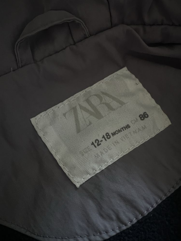 Продам вітровку/курточку зара/ ZARA