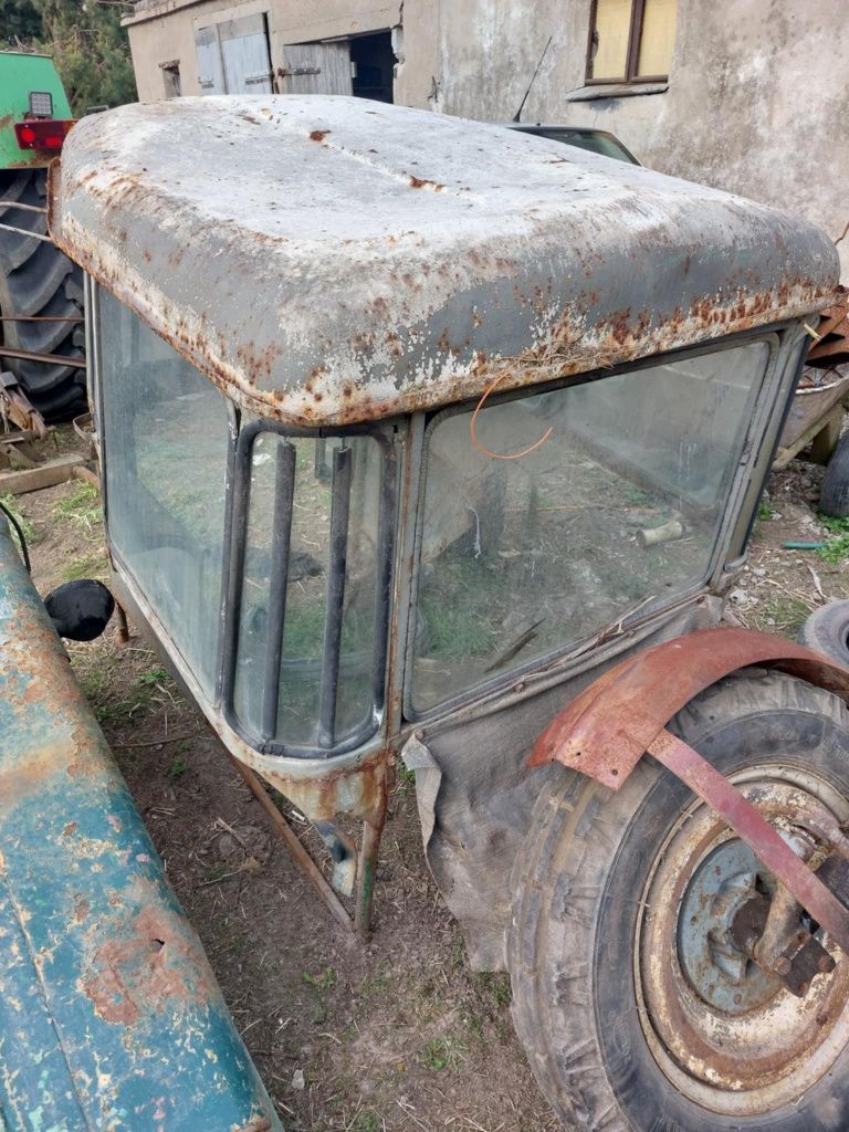 Kabina Ursus c 4011, c355, c360