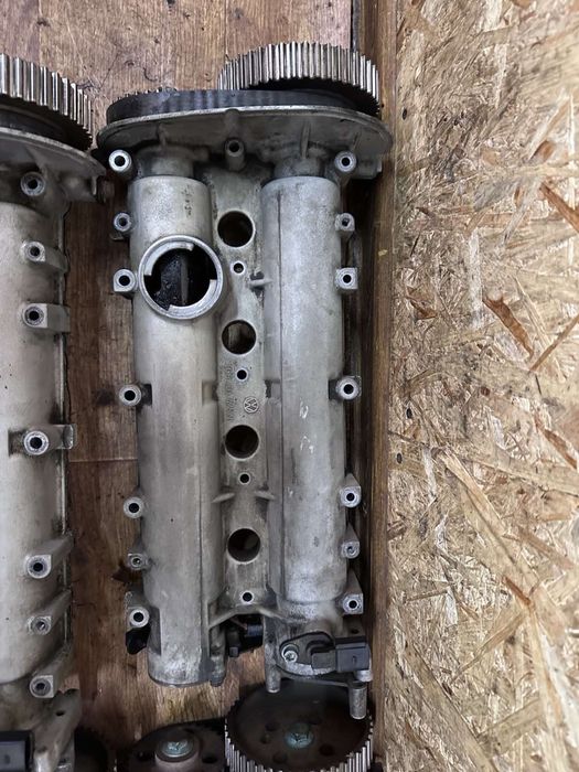 Клапанна кришка постіль розпредвалів Skoda VW Audi 1.4 1.6