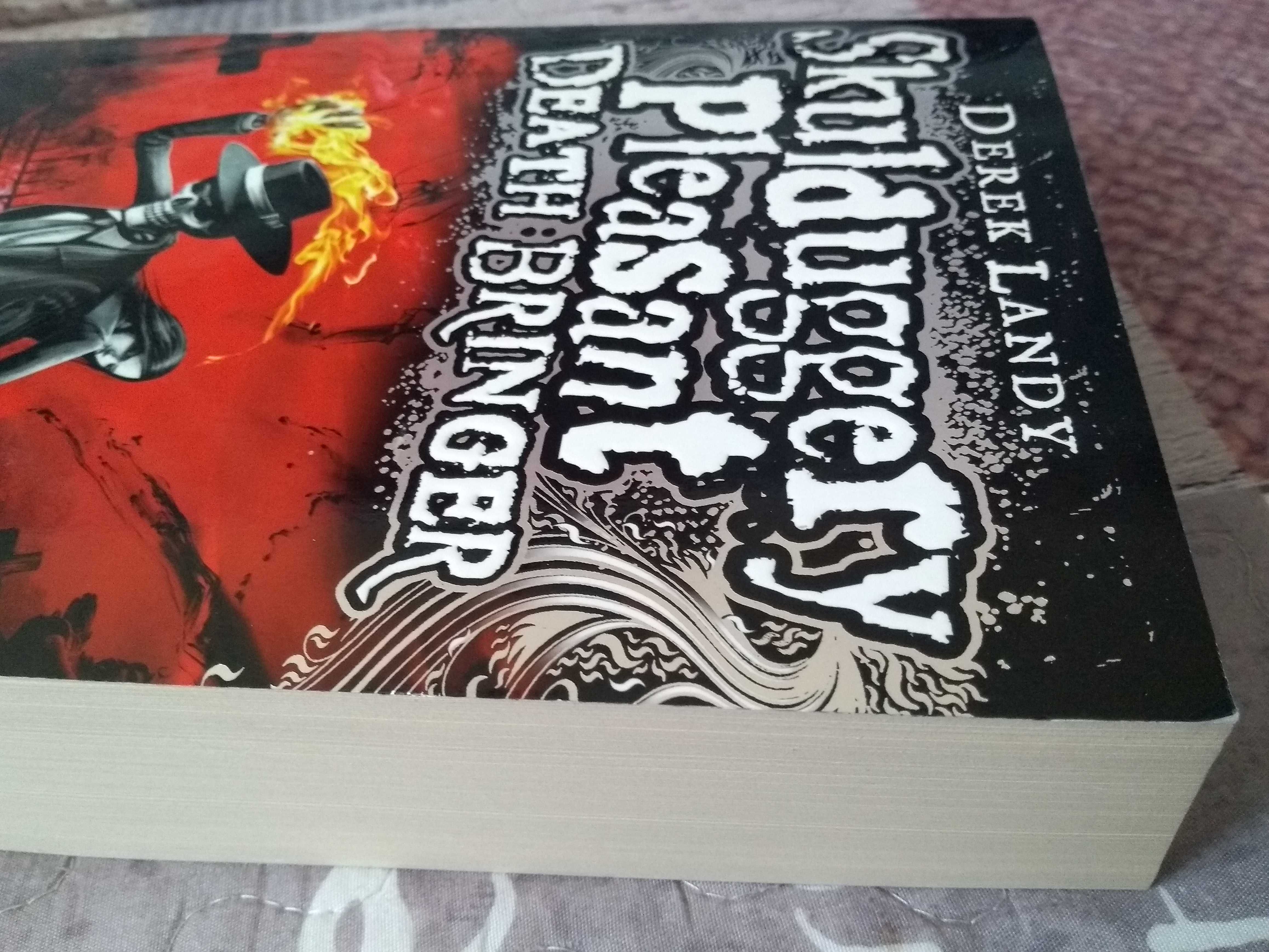 Książka po angielsku Skulduggery Pleasant Death Bringer, Derek Landy