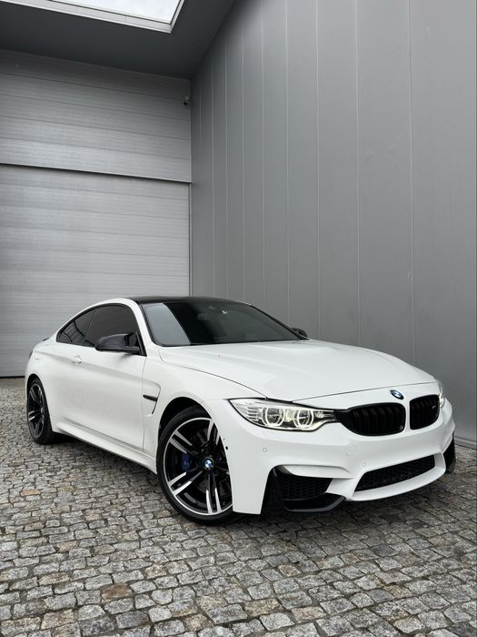 BMW M4 DKG (Trato de crédito)
