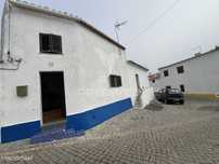 Moradia T2 na pacata aldeia da Peroguarda,