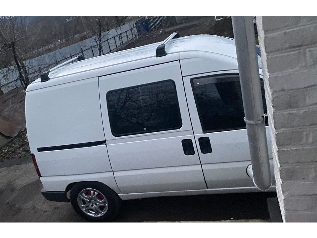 Citroen Jumpy 1996-2007 рр. Поперечены в штатні місця під ключ (2 шт)