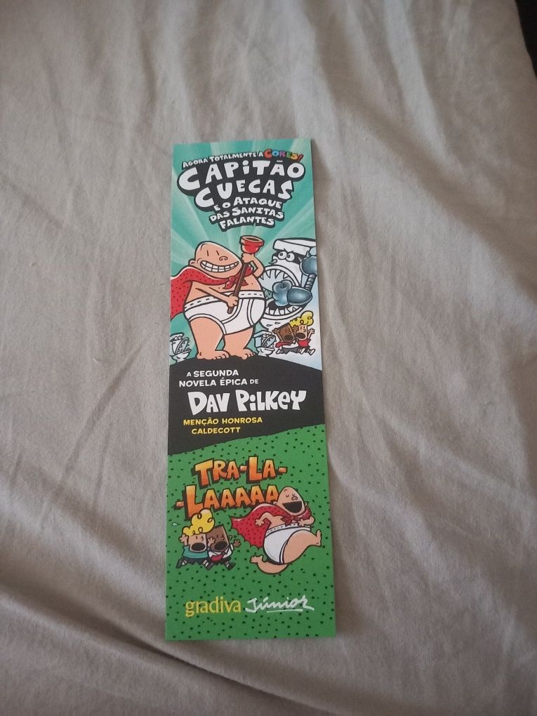 Livro Capitão cuecas. E o ataque das sanitas falantes.