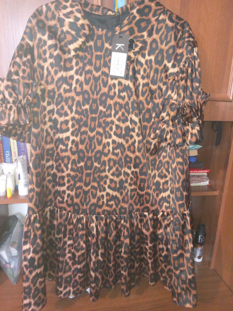 Сукня леопардова