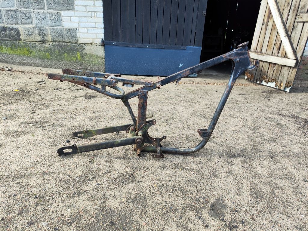 Rama wsk 175 (4)