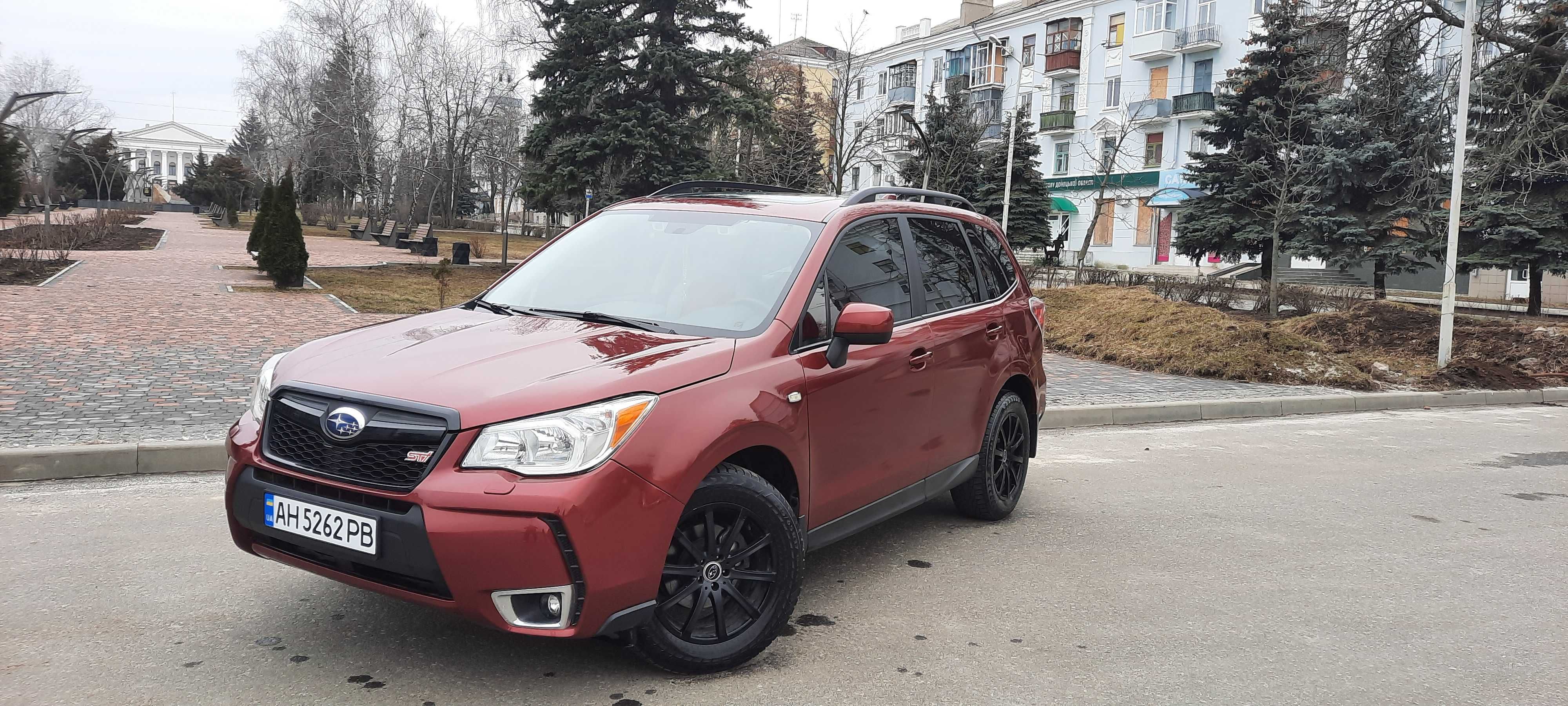 Продам SUBARU Forester 2018 год