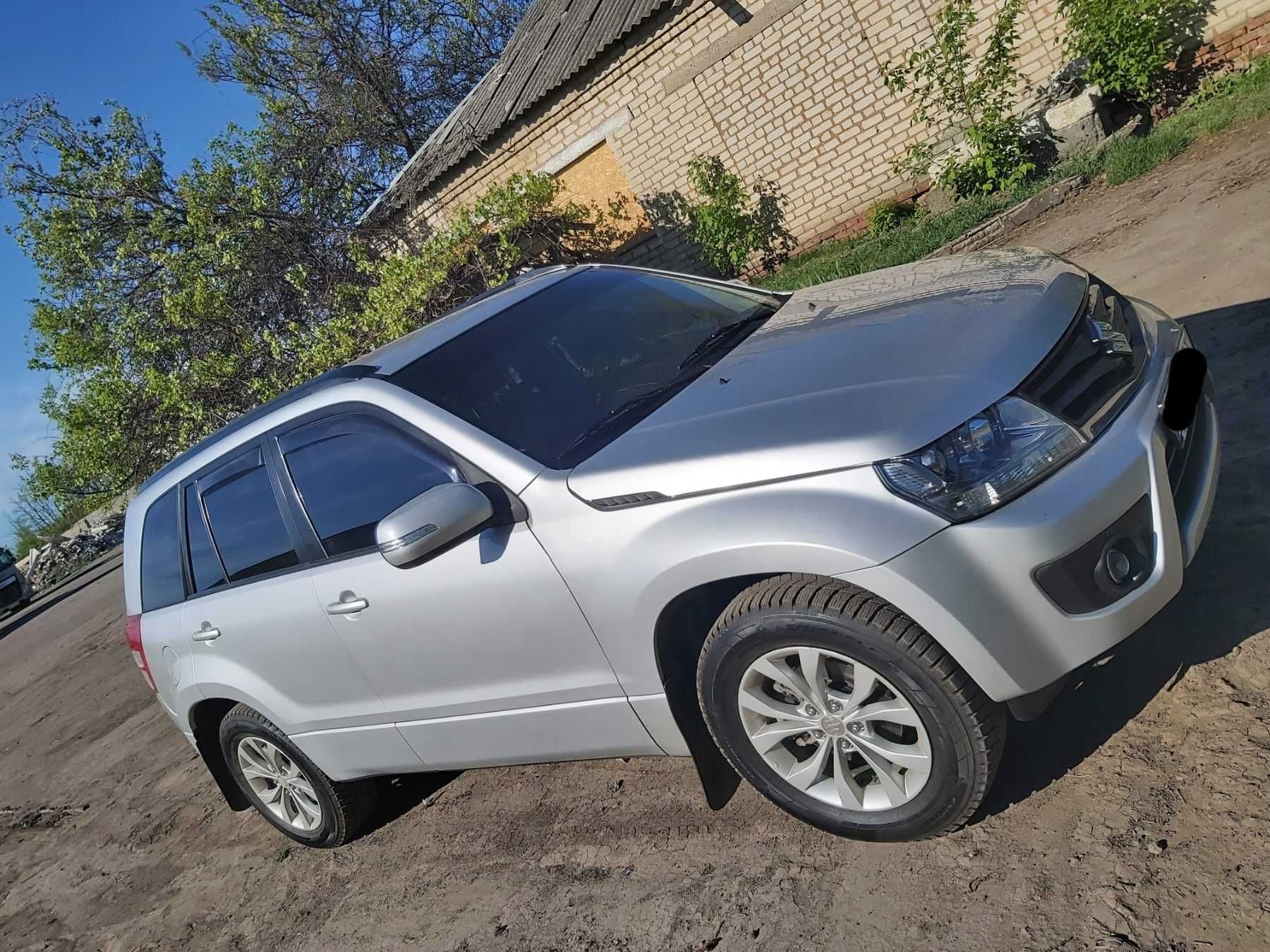 Suzuki Grand Vitara 5D 2,4L AT JLX-E minor change Z2S