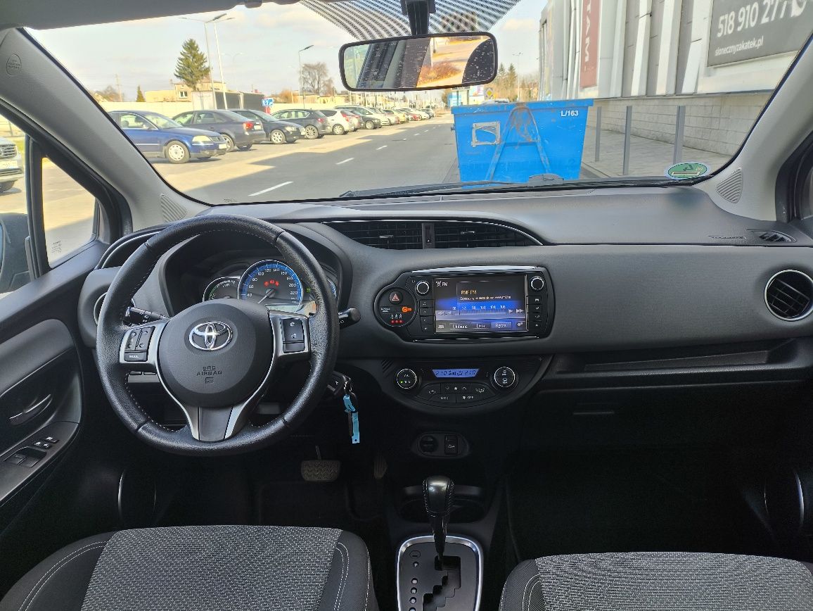 Toyota Yaris Hybrid 1,5, z Niemiec, zadbany, idealny!
