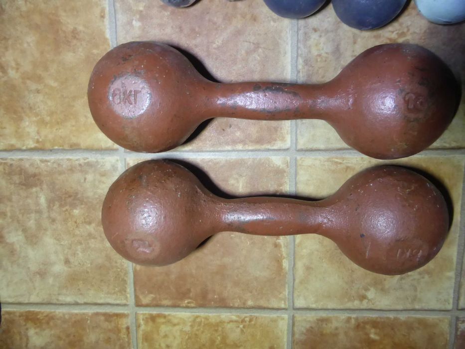 Гантели разные литые, разборные 1, 2, 3 ,4, 5, 6, 8, 10, 13 кг