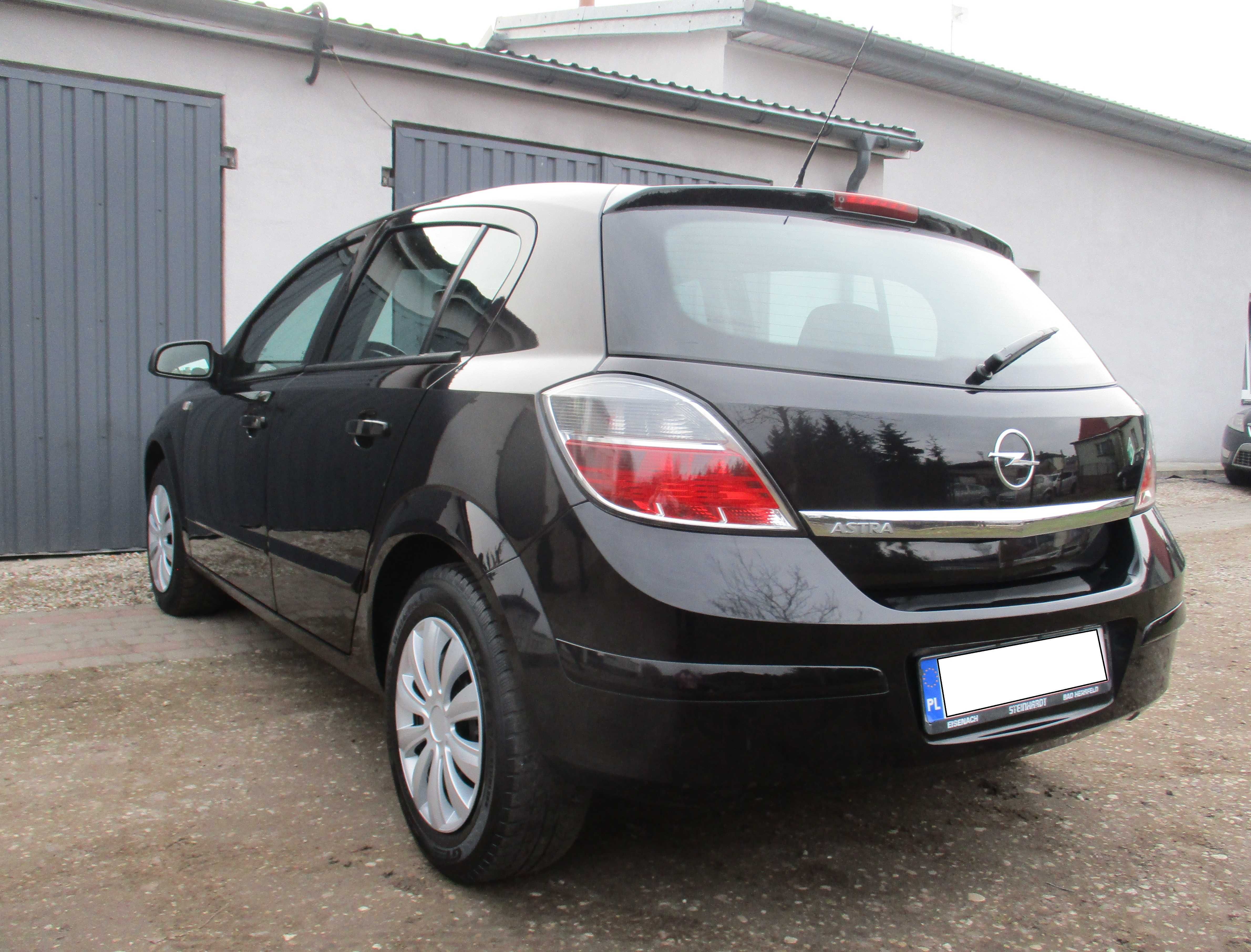 Sprzedam Opel Astra H 1,4 90kM 2008 rok