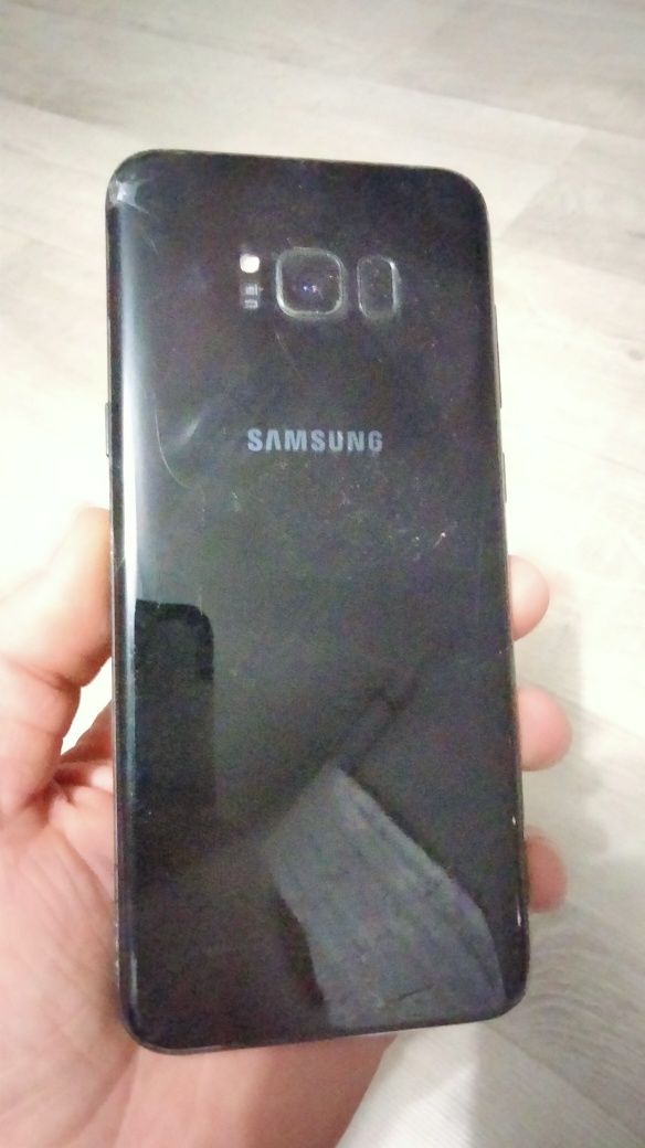 Запчастини на Samsung S8+
