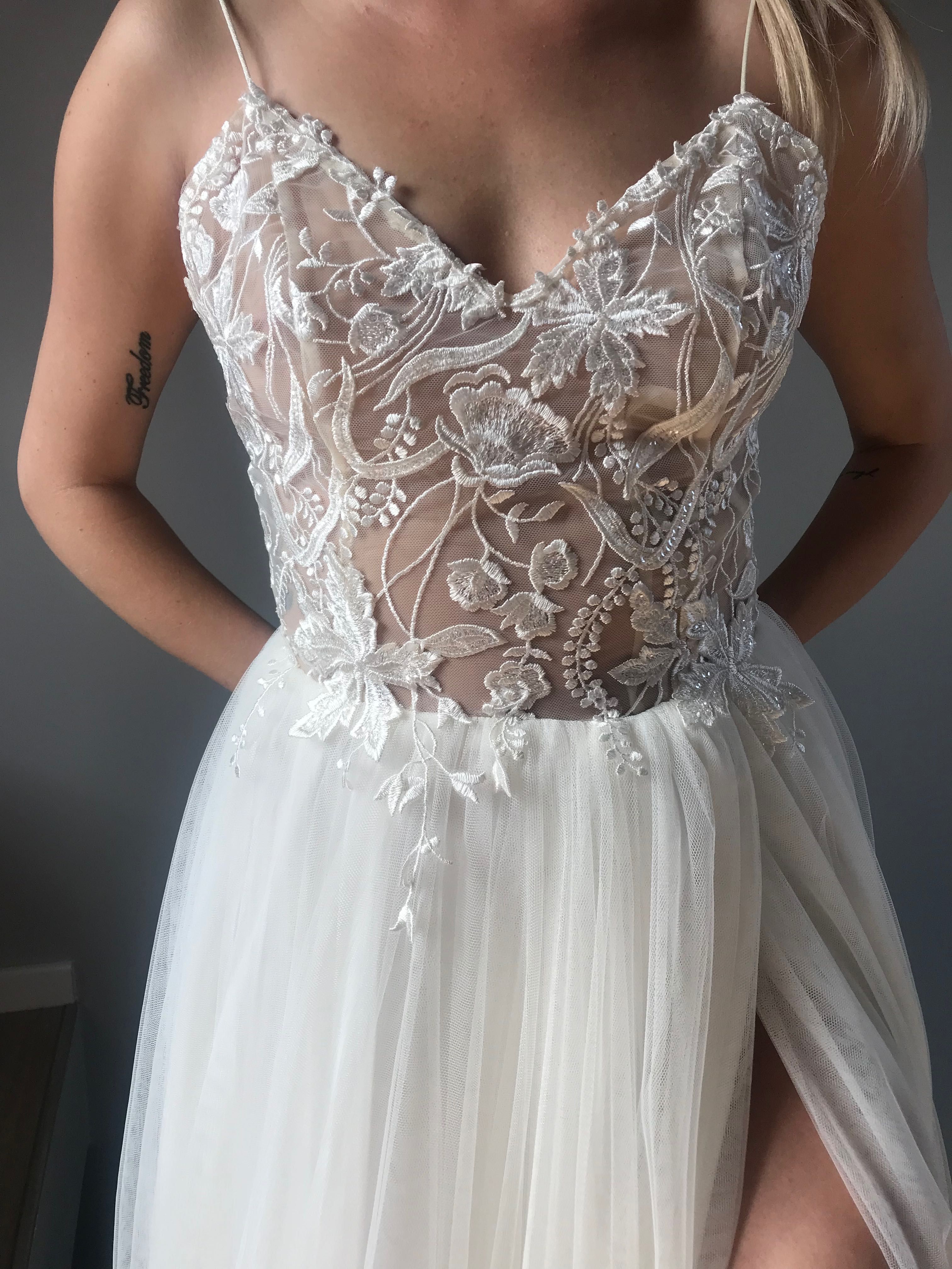 Suknia ślubna nowa