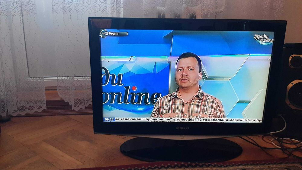 Телевізор Samsung  LE37R72BX/XEH