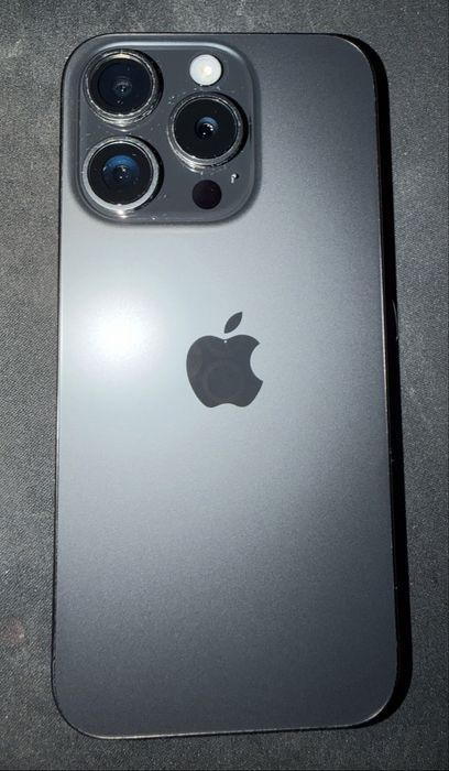 Iphone 15 pro 89% bateria