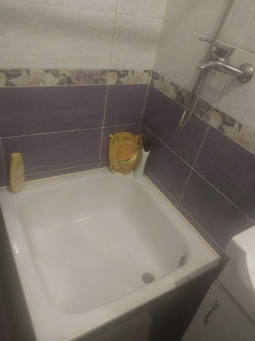 Ванна мийка дзеркало  трубка та шторка і змішувач все за одну ціну