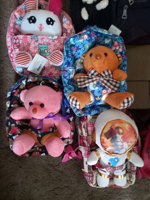 Хозяйственные сумки , барсетки и сумочки