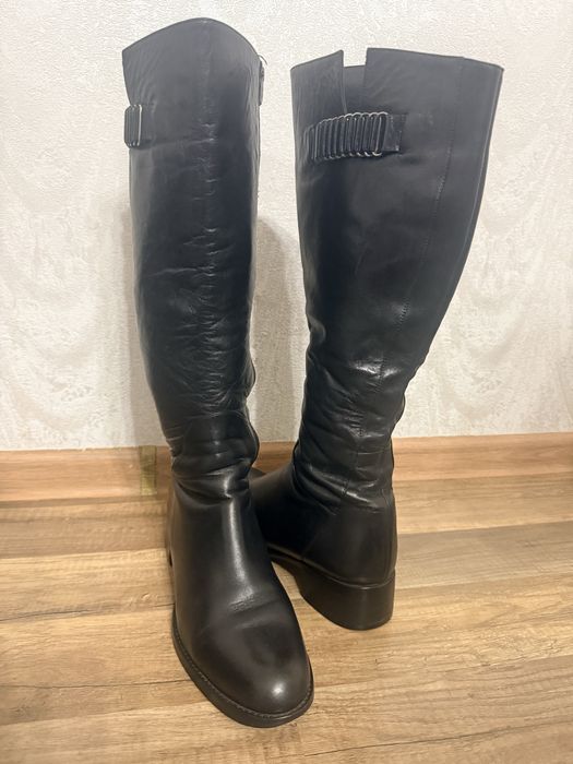 Кожані жіночі демісезонні сапоги