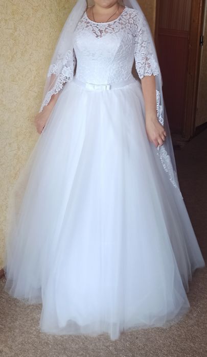 Свадебное платье