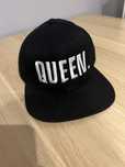 Czapka z daszkiem queen