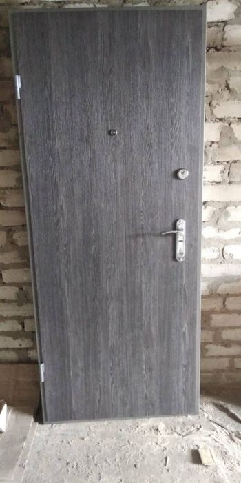 Виготовлення металевих виробів/двері вхідні/двери/двері