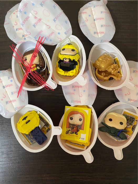 Kinder funko DC / Harry Potter колекційні фігурки
