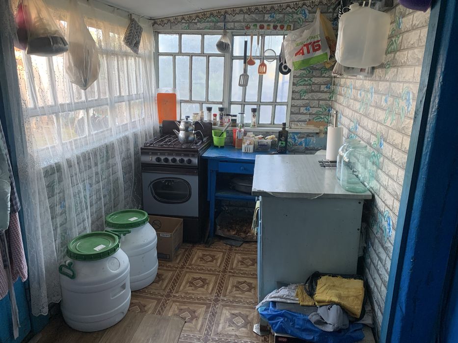 Продам дом 90 км до Киева