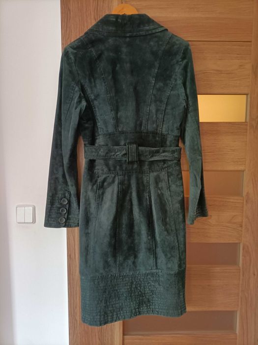 Zamszowy skórzany płaszcz