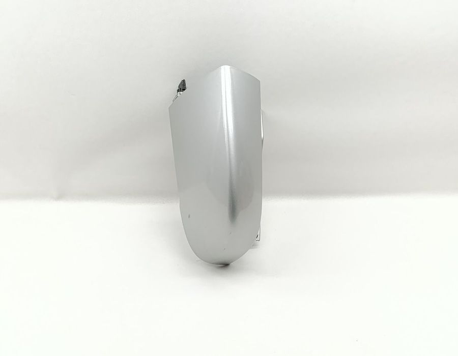 NAROŻNIK PRAWY TYŁ TYLNY OPEL VIVARO TRAFIC 2.0 DCI 909000150R