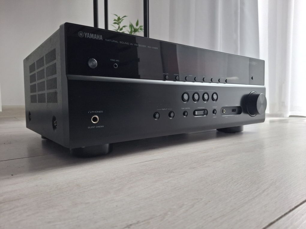 Amplituner Yamaha RX-V485 MusicCast WiFi Bluetooth. Jak nowy! Okazja!