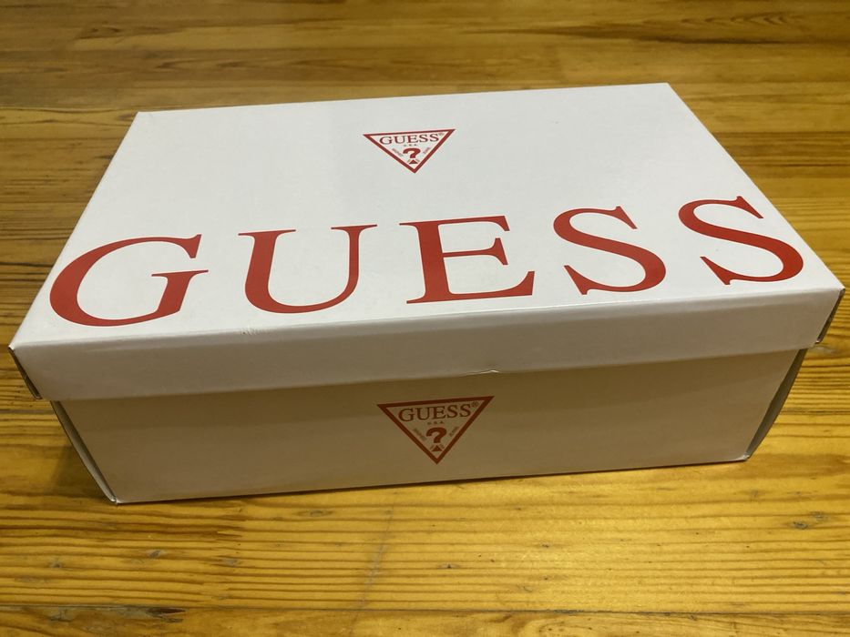 Кеди білі guess