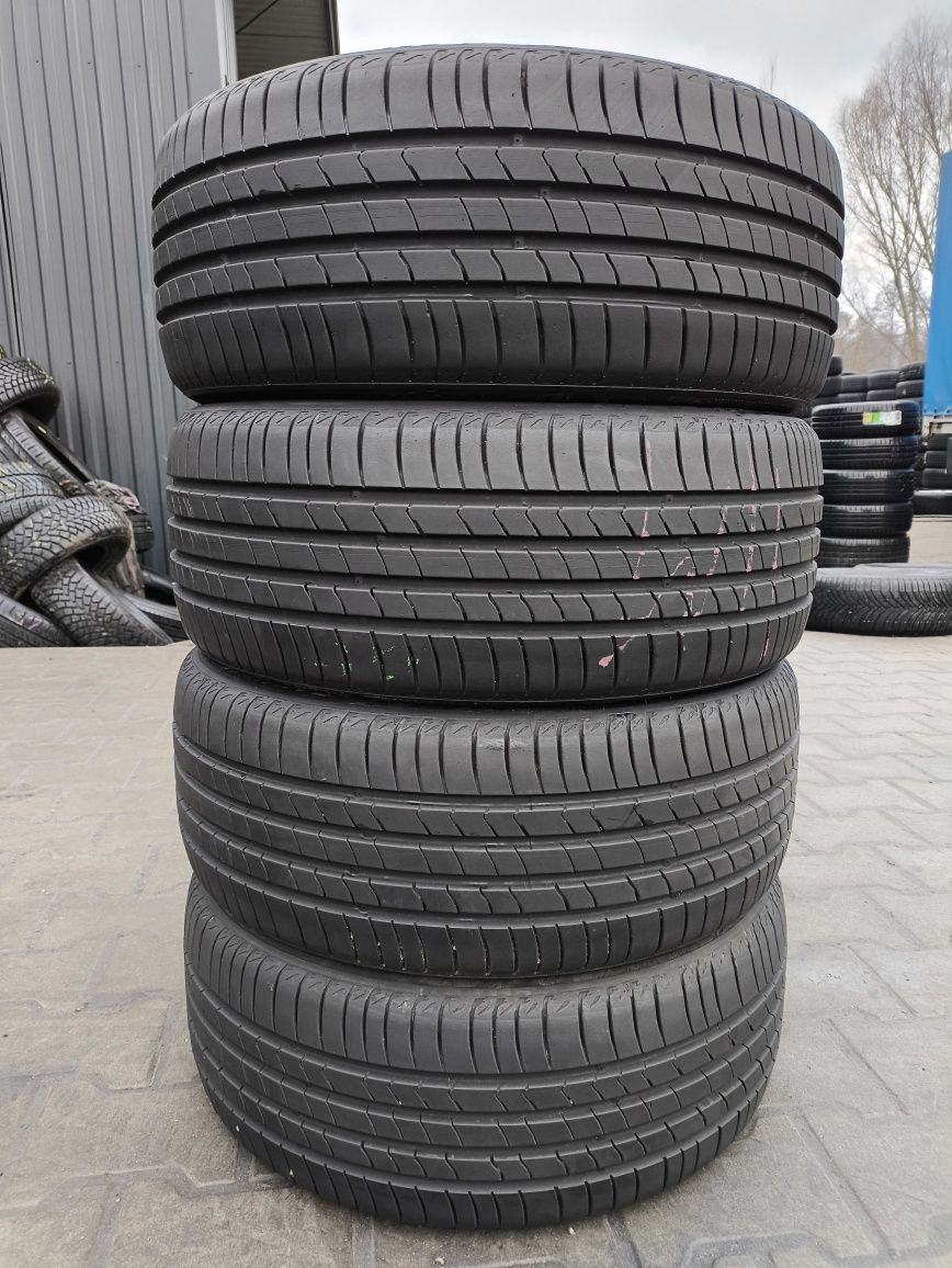 215/45/16 Kumho ecsta HS51 Komplet