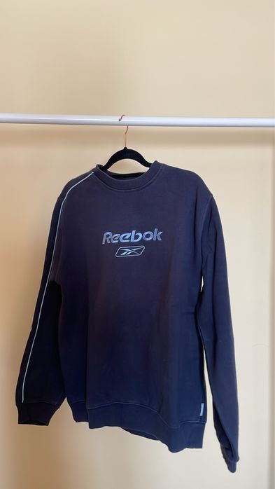Sweat da marca Reebok