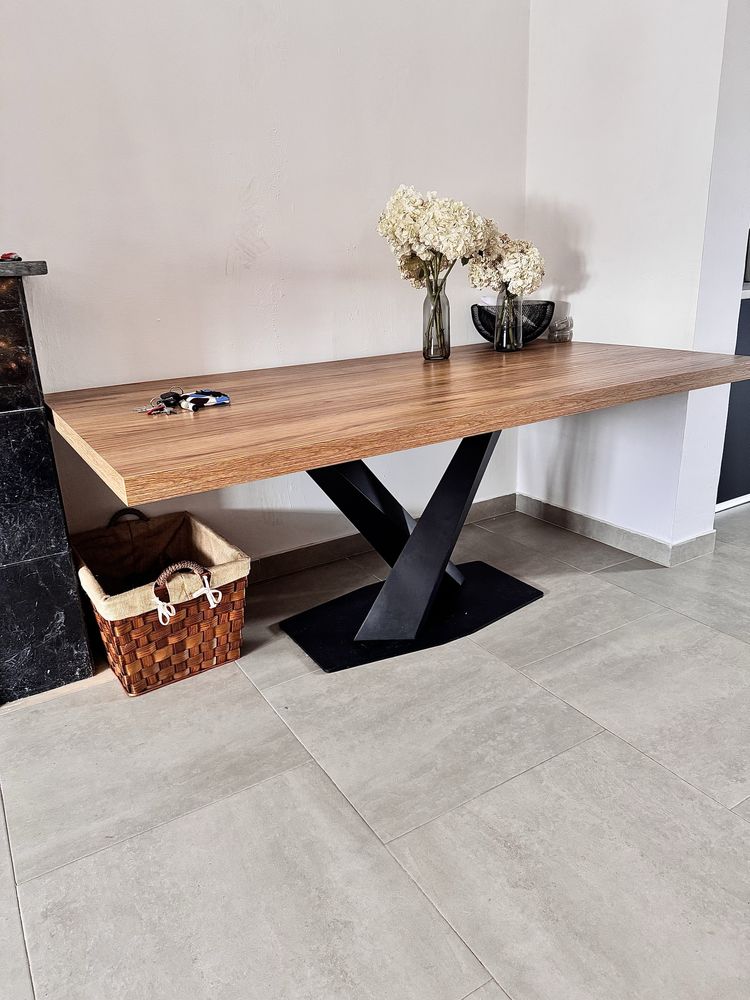 Mesa de sala de jantar
