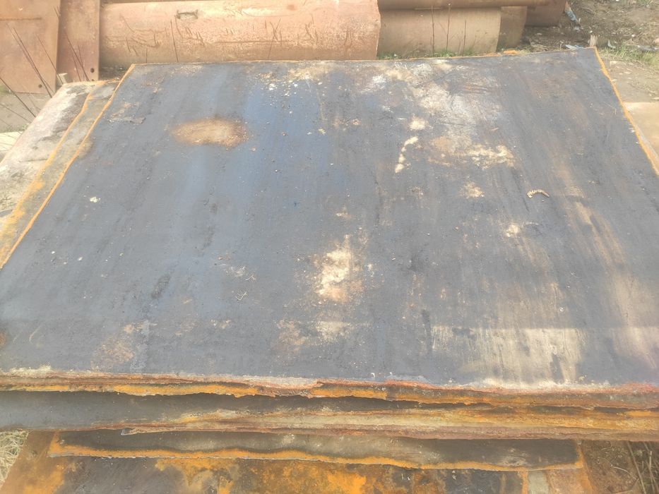 Лист Бляха 2,5мм,  5мм, 12мм.