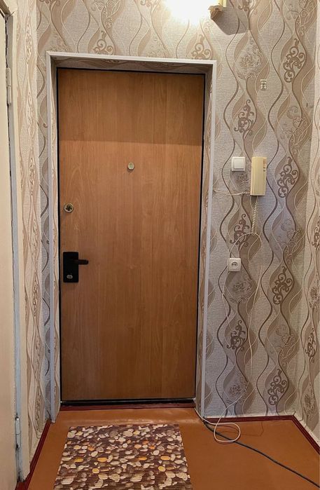 Оренда 1 кімнатна квартира біля супермаркету «Бджілка».