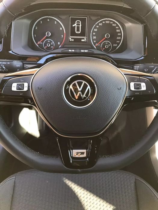 вставка в руль volkswagen r line golf 7 tiguan passat b8 jetta