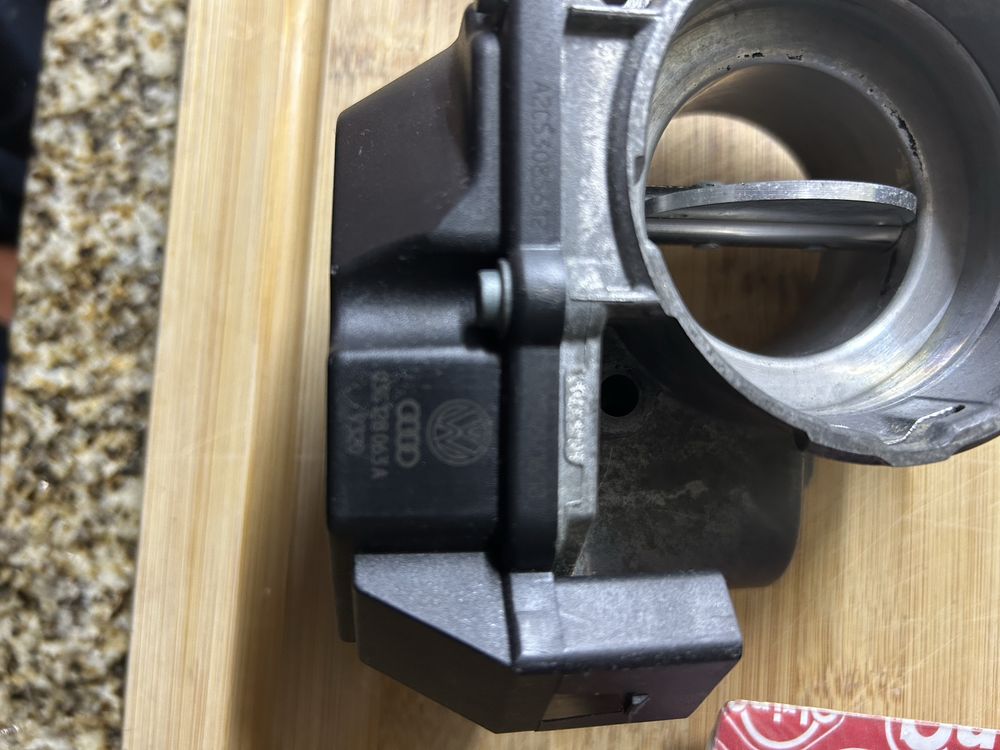 Borboleta de admissao vw 2.0 tdi.