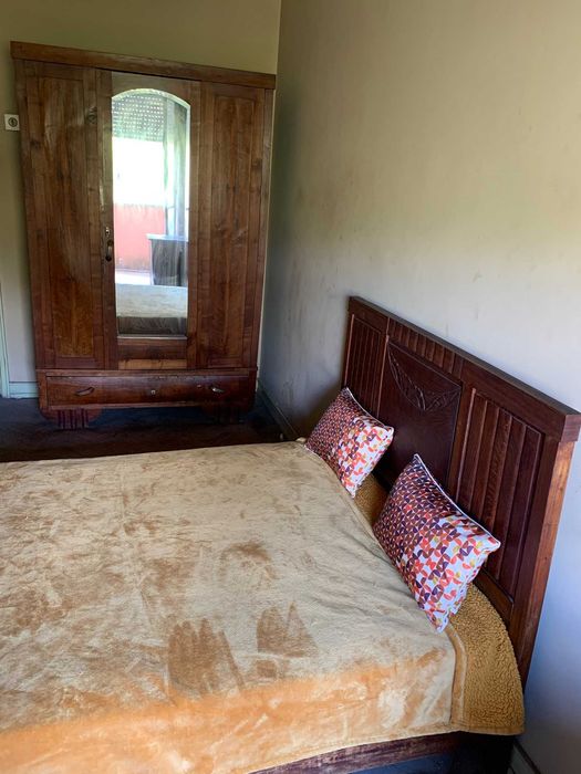 Cama de casal madeira maciça