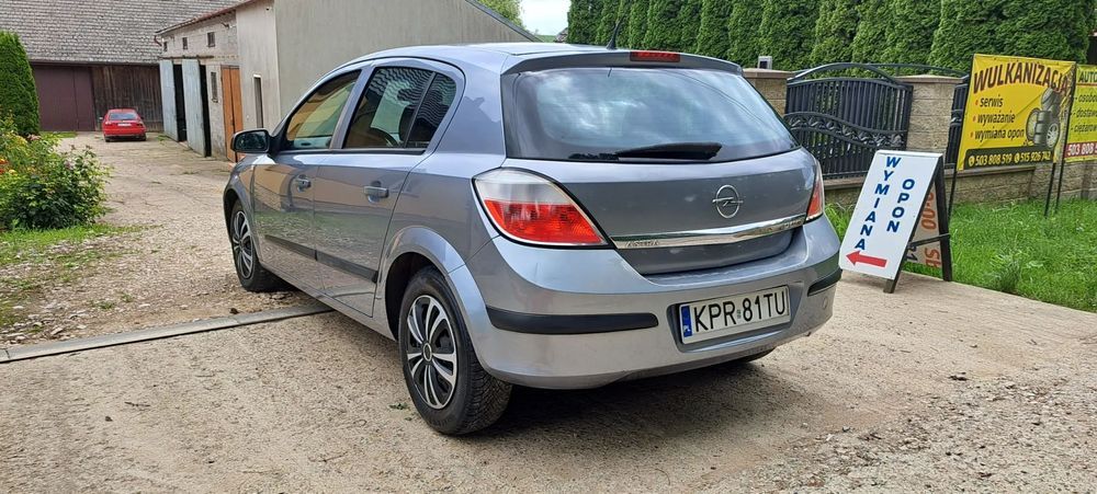 Opel Astra 13 Lat w jednych rękach! Spalanie 4,5L/100km! Polecam!