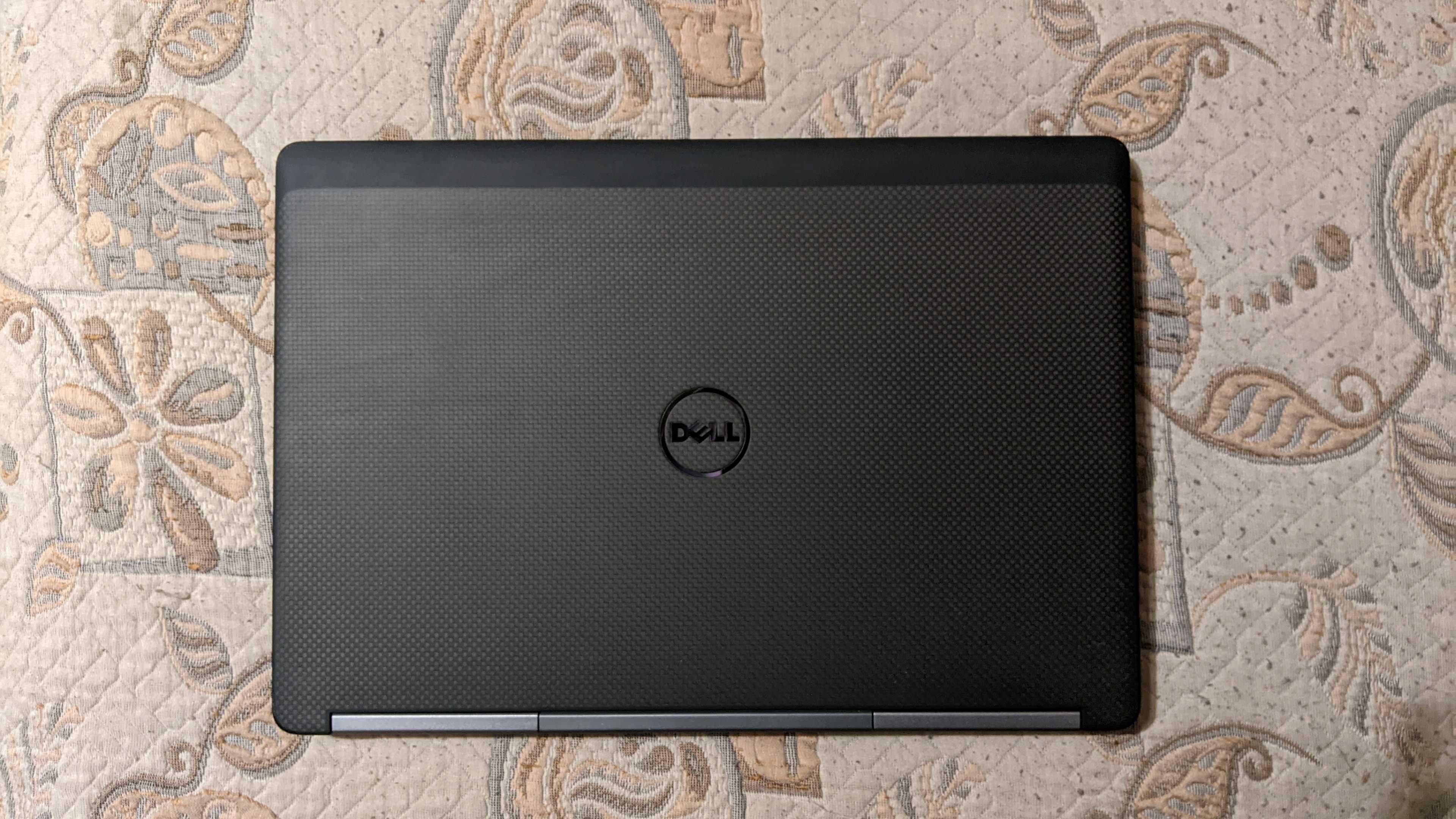 Dell Precision 7520 i5 7440HQ/16Gb DDR4/WX 4130 2GbGDDR5/FHD IPS