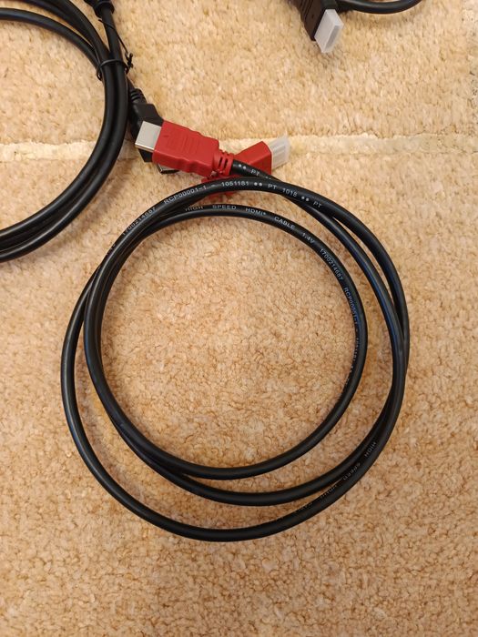 Conjunto de 3 cabos para computador