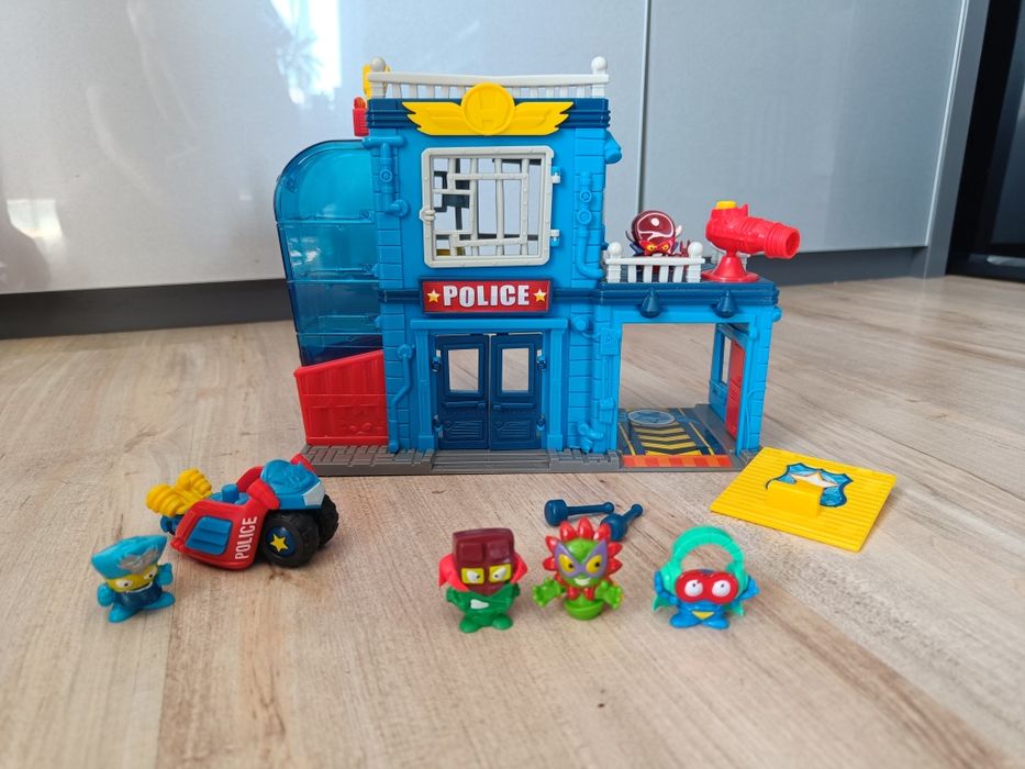 Super Zings posterunek policji